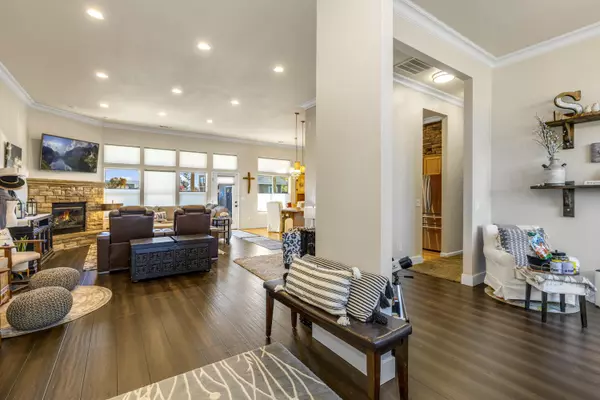 Central Point, OR 97502,316 Ridgeway AVE