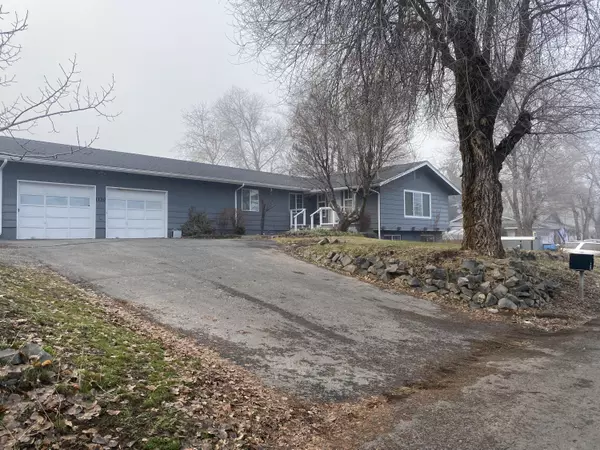 1130 Maple ST, Klamath Falls, OR 97601