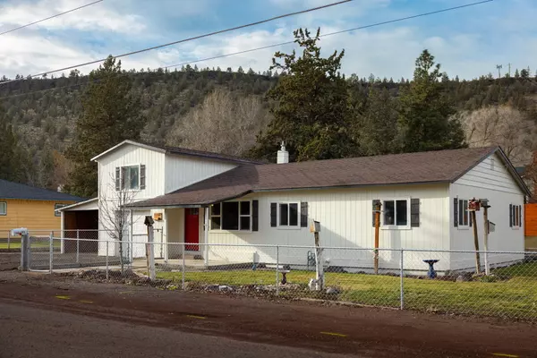 Prineville, OR 97754,1105 Rimrock RD