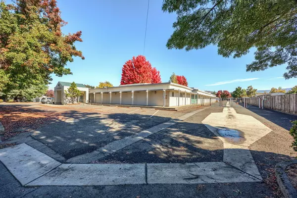 Medford, OR 97504,650 Royal AVE