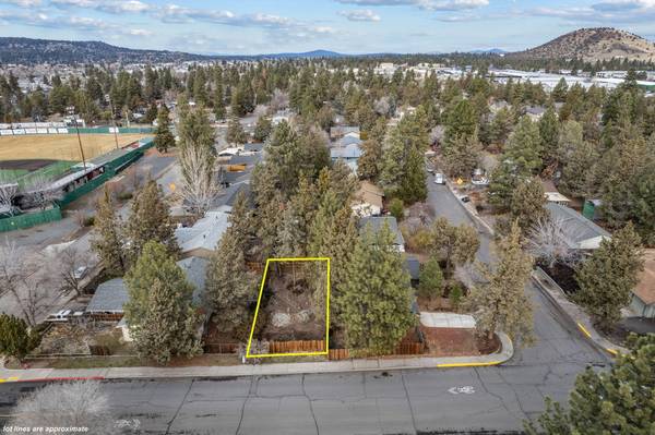 566 Roosevelt AVE, Bend, OR 97702