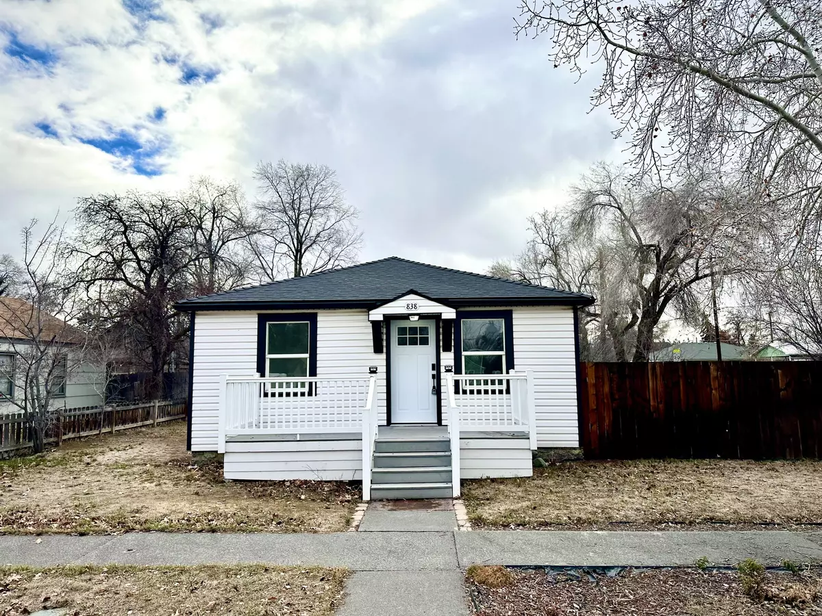 Redmond, OR 97756,838 Birch AVE