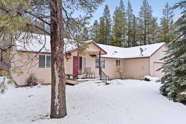 16130 South DR, La Pine, OR 97739