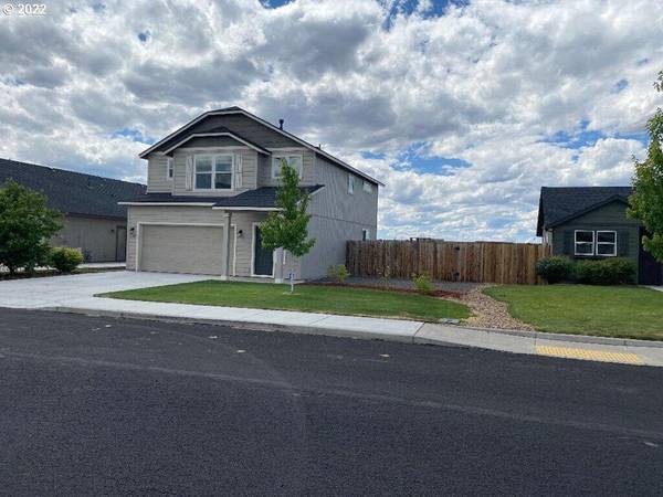 2299 3rd ST,  Redmond,  OR 97756