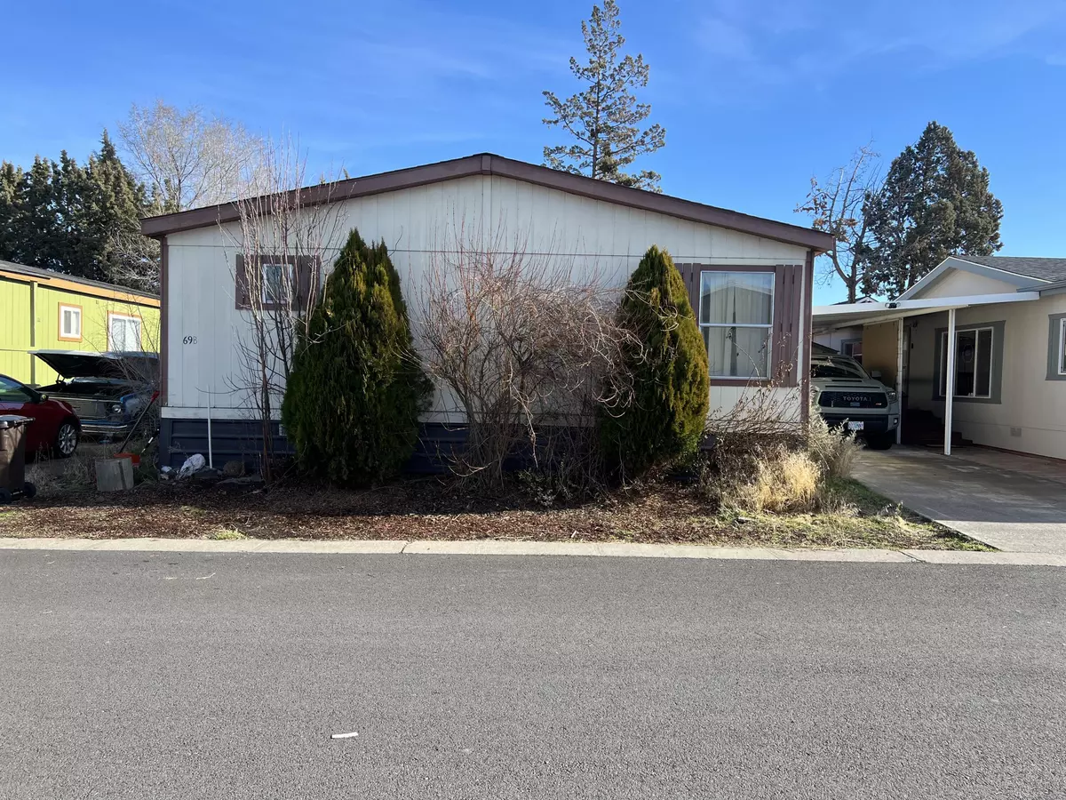 Redmond, OR 97756,1515 Fir AVE #69B