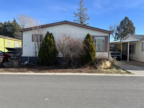 1515 Fir AVE #69B, Redmond, OR 97756