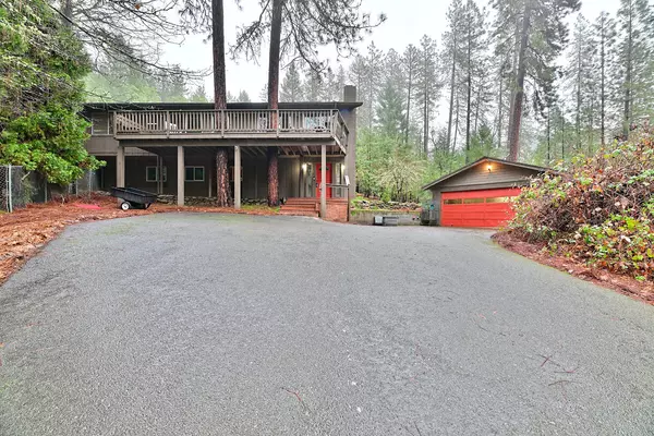 Rogue River, OR 97537,16950 Ford RD