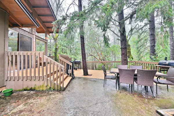 Rogue River, OR 97537,16950 Ford RD