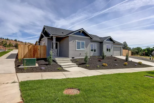 540 H ST #Lot 6, Madras, OR 97741