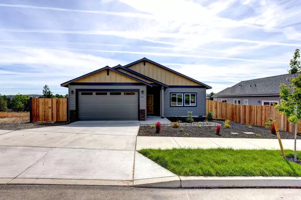 551 Cassidy AVE #Lot 5, Madras, OR 97741