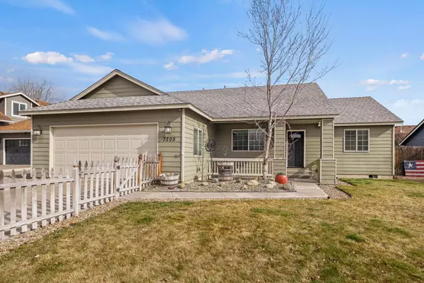 3205 Paramont ST, Klamath Falls, OR 97603