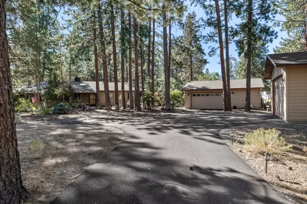 60030 Ridgeview PL, Bend, OR 97702