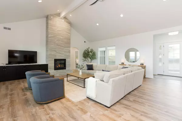 Powell Butte, OR 97753,13646 Meadowlark LN