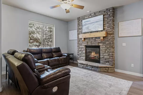 La Pine, OR 97739,51861 Hollinshead PL