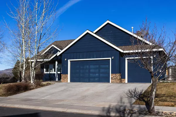 605 Wildland DR, Klamath Falls, OR 97601