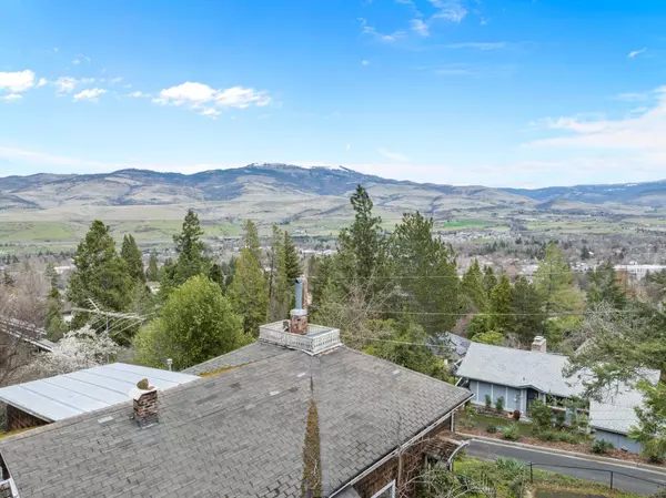 Ashland, OR 97520,319 Alta AVE