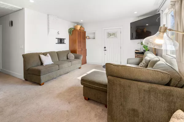 1334 Lawnridge ST Medford, OR 97504