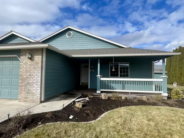 Redmond, OR 97756,2109 Greenwood PL