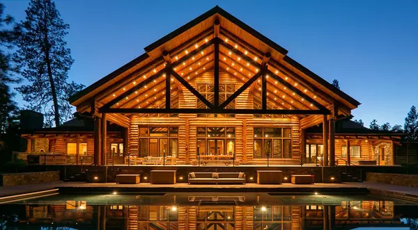 Central Point, OR 97502,6301 Crater Lake HWY