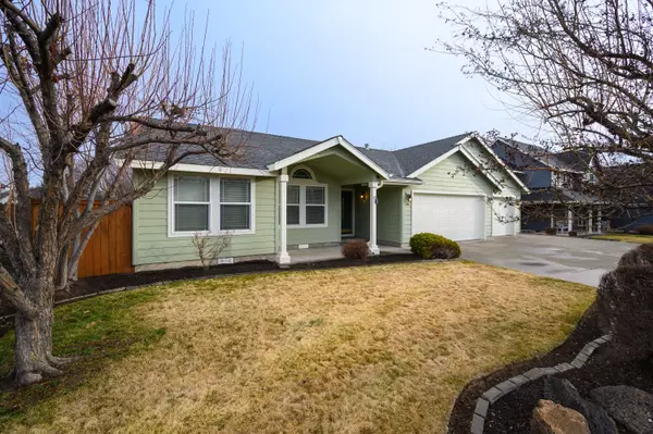 Redmond, OR 97756,2163 Poplar PL