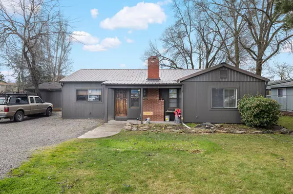 Medford, OR 97504,2058 Roberts RD