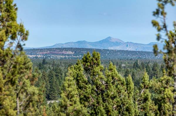 3611 Falcon Ridge, Bend, OR 97703