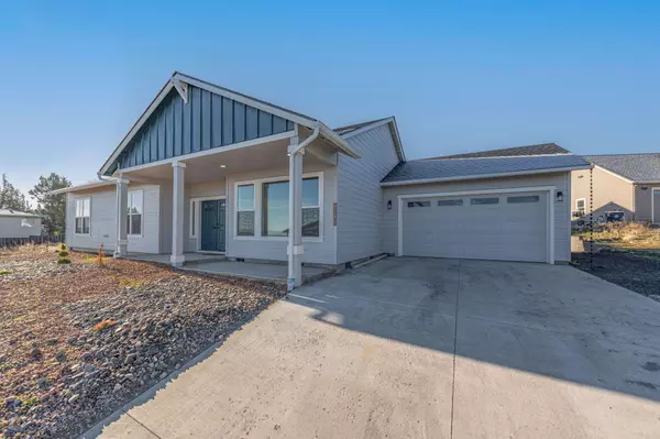 Redmond, OR 97756,3530 Hillcrest CT