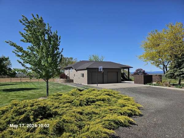 2490 Deschutes DR, Madras, OR 97741