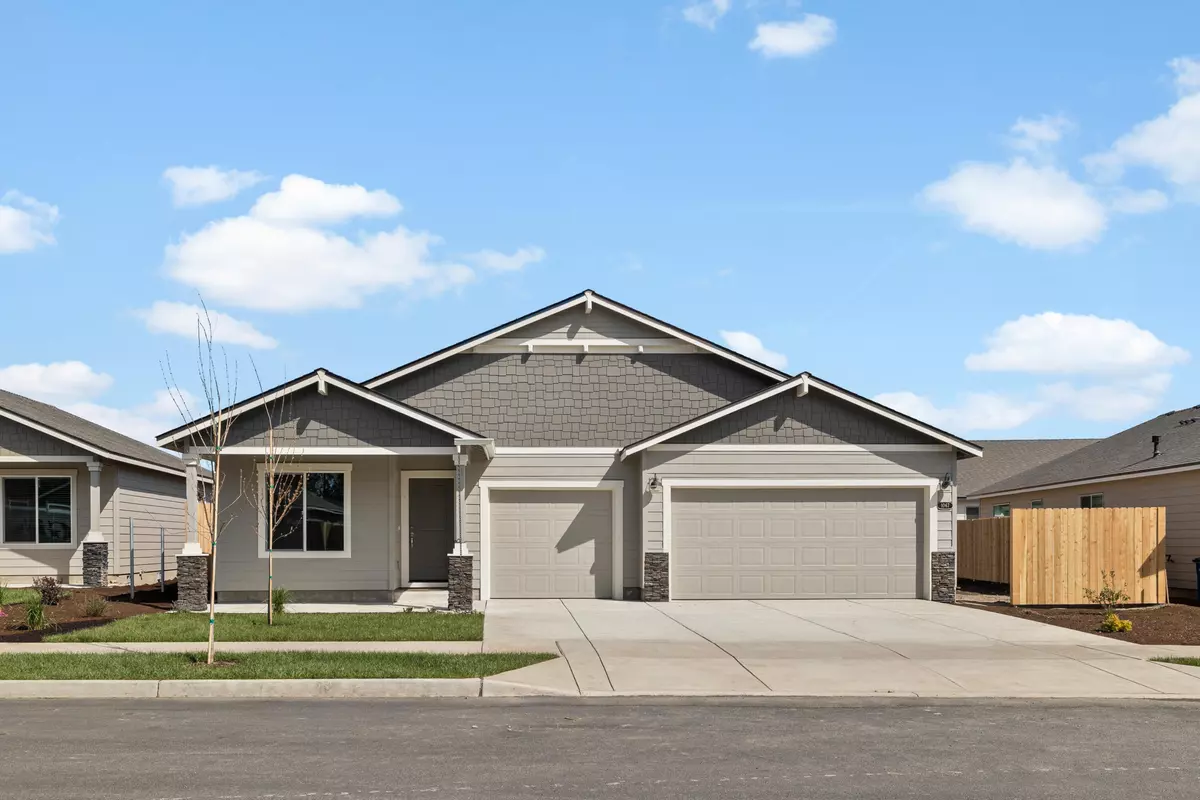 Redmond, OR 97756,1067 Varnish LN #66