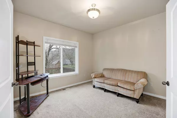 Shady Cove, OR 97539,270 Rene DR