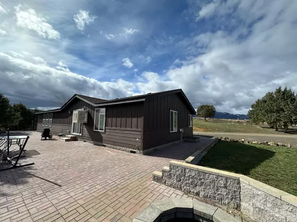 Mount Vernon, OR 97865,26331 Laycock RD