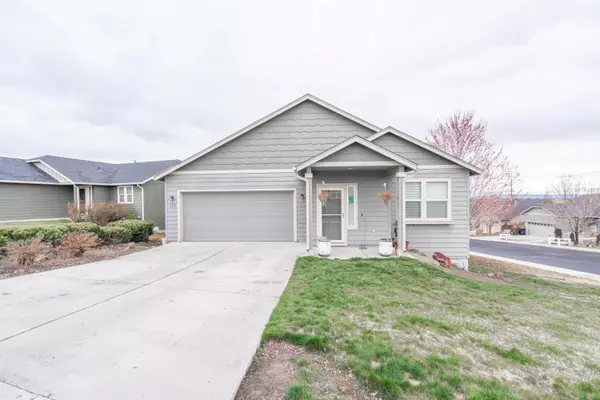 183 33rd DR, Redmond, OR 97756