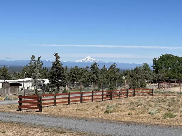 Powell Butte, OR 97753,14388 Antelope DR