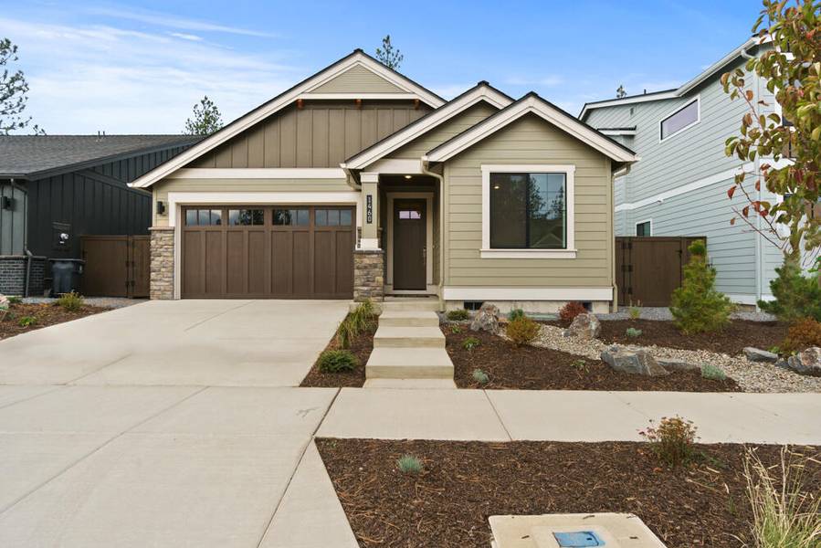 1460 Ochoa DR, Bend, OR 97703