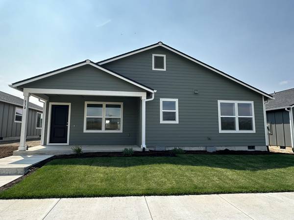 573 Loucks RD, Madras, OR 97741