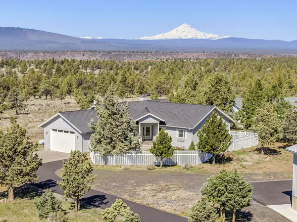 9094 Panorama RD, Terrebonne, OR 97760