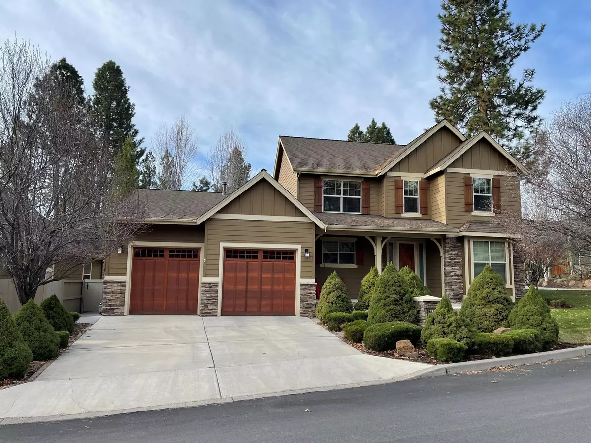 Bend, OR 97702,19433 Amber Meadow DR