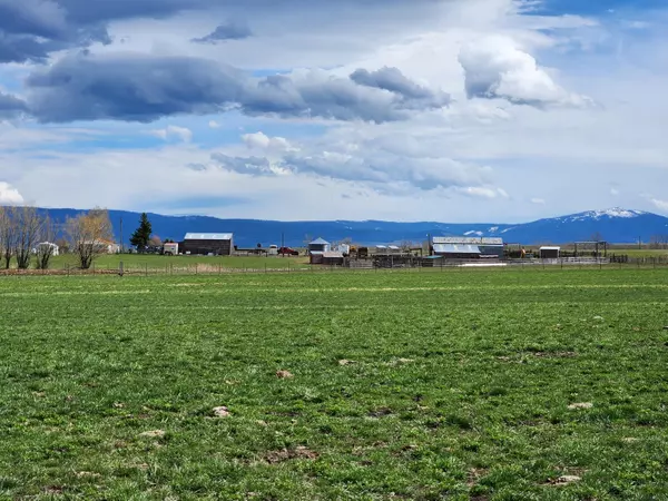 John Day, OR 97845,27972 Indian Creek RD