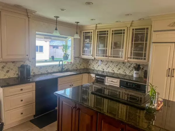 Klamath Falls, OR 97603,3509 Coronado WAY