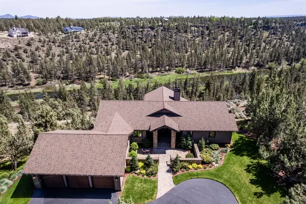 Redmond, OR 97756,2660 Cliff Hawk CT