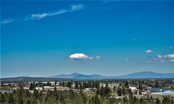 Bend, OR 97703,3384 Eighteenth Fairway PL