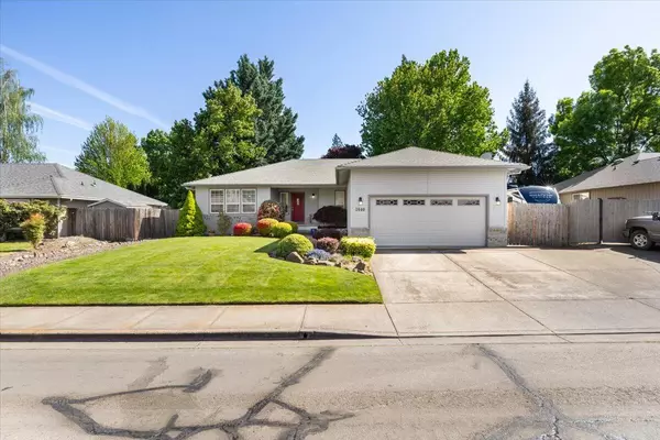 Medford, OR 97504,3040 Ruby DR