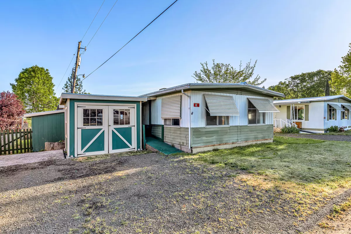 Eagle Point, OR 97524,421 Stevens RD #21