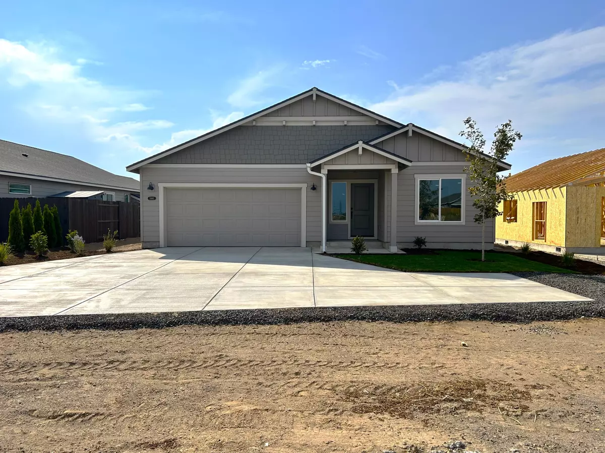 Redmond, OR 97756,3441 11th CT #60