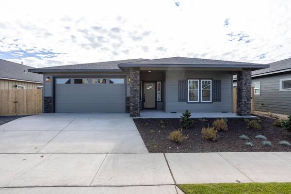 4924 Yew PL #Lot 27, Redmond, OR 97756