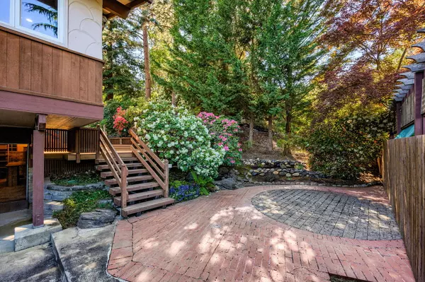 Jacksonville, OR 97530,230 Stagecoach DR