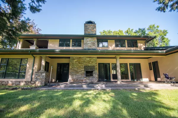 Merlin, OR 97532,2440 Hugo RD