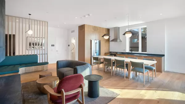 2745 Ordway AVE #210,  Bend,  OR 97703