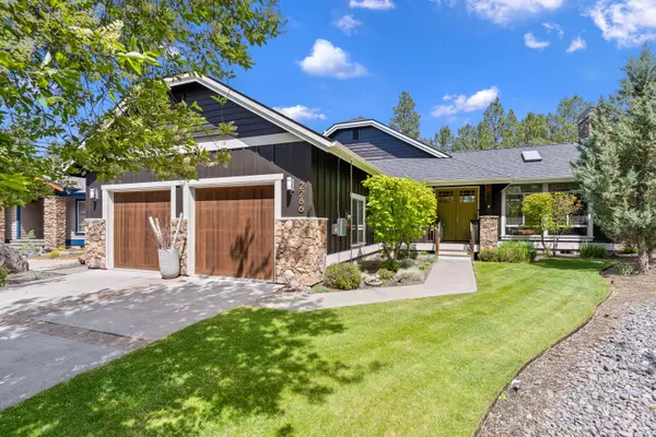 Bend, OR 97703,2286 Meadow CT