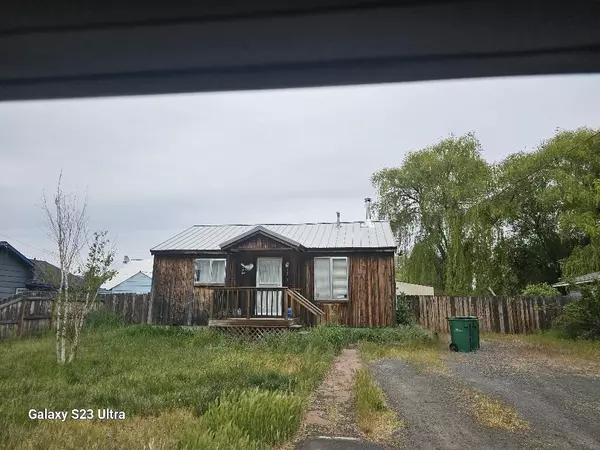 3713 Altamont DR, Klamath Falls, OR 97603